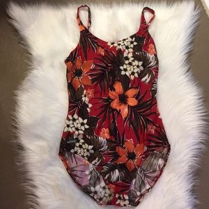 Speedo Women’s one piece swimsuit